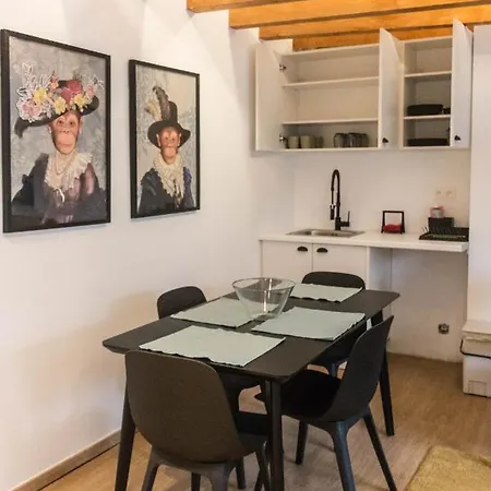 Apartment Quartier Louise